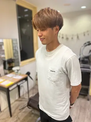 ショート カラー メンズ ワタイショウタ 髪質改善✨眉毛サロンのヘアスタイル