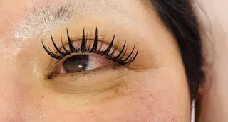 マツエク・マツパ EYE Bright 松戸店🌻静かのマツエク・マツパデザイン
