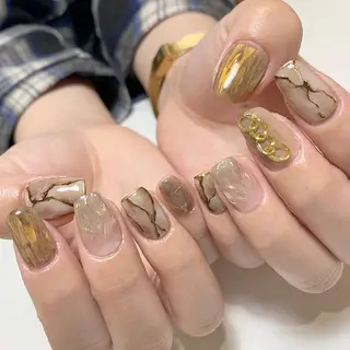 ネイル M. Shihoのネイルデザイン