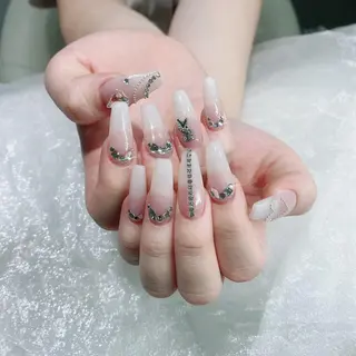 ネイル Queen‘s なんのネイルデザイン
