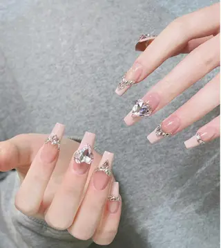 ネイル 🎀宮澤 ミナ🎀のネイルデザイン