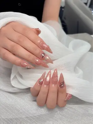 ネイル Julie Nail Rinのネイルデザイン