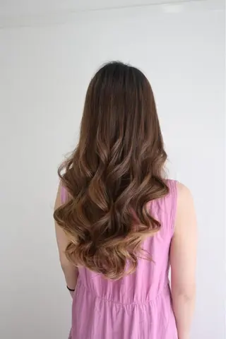 ロング ヘアアレンジ 麻優 ヘアセットのヘアスタイル
