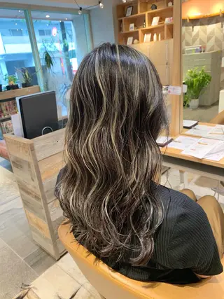 ロング 【髪質改善/透明感】 上野 聖斗のヘアスタイル