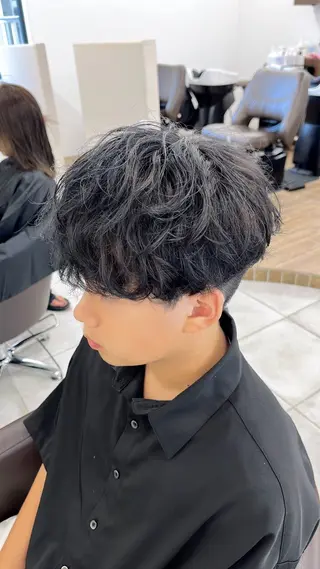 ショート カラー パーマ メンズ 🏆メンズヘア特化 🥇代表りんぺーのヘアスタイル