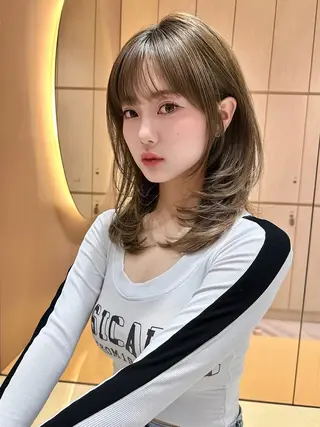 ミディアム カラー ヘアアレンジ 艶髪特化/矯正/ 髪質改善/吉田光佑のヘアスタイル