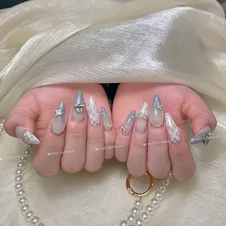 ミディアム YUME Nail Beautyのネイルデザイン