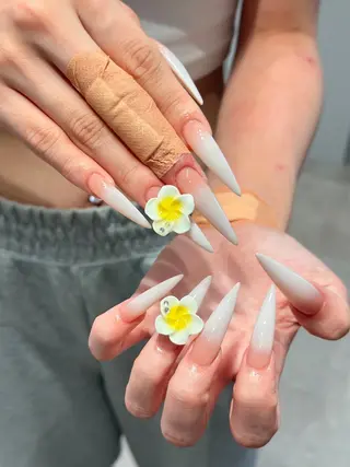 ネイル Eli Eli 新宿のネイルデザイン