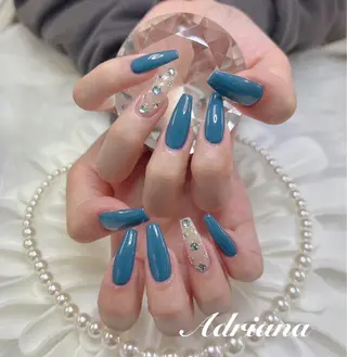 ネイル ADRIANA 大久保駅前徒歩2分のネイルデザイン