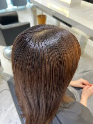 カラー ダブルカラー/透明感 アンジのヘアスタイル