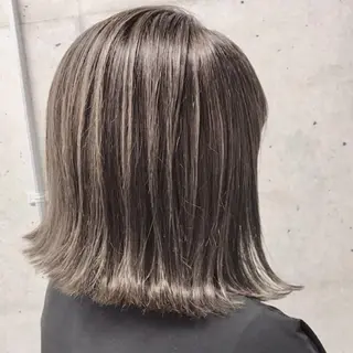 ミディアム レイヤーカット 赤み消し　店長/大和のヘアスタイル