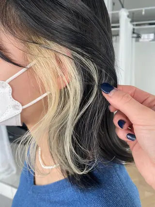ミディアム サトウ ナナのヘアスタイル
