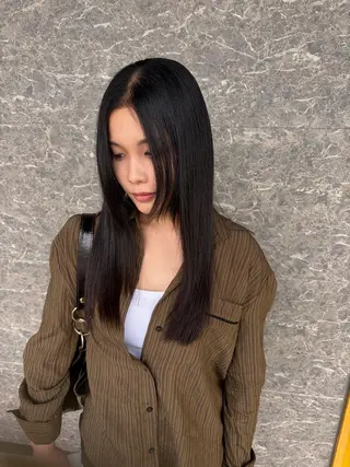 ロング 織部 望のヘアスタイル