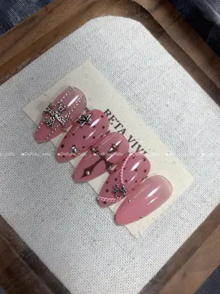 ミディアム Daifuku nailsのネイルデザイン