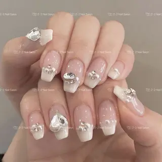 ネイル Shis_🦄shi 韓国風キラキラネイルのネイルデザイン