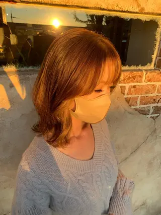 ミディアム 艶カラー/ Nanamiのヘアスタイル