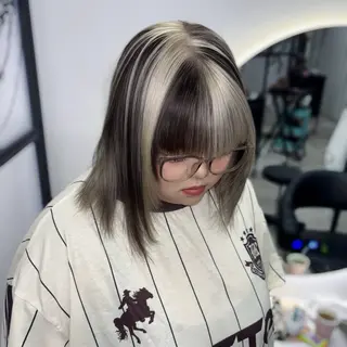 セミロング カラー Ren. 🦋デザインカラーのヘアスタイル