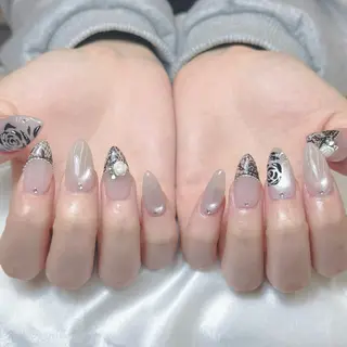 ネイル NAIL atre AYAのネイルデザイン