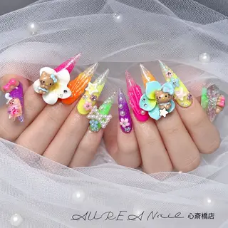 ネイル いちごちゃん Aureaのネイルデザイン