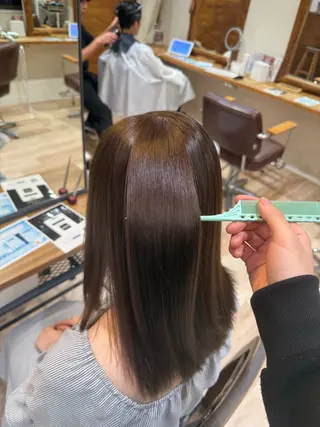 ロング シン🦊カット/ 艶カラー/ブリーチのヘアスタイル
