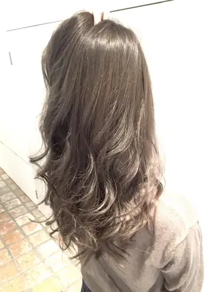 ショート ミディアム セミロング ロング カラー ハイトーンブリーチ 土坂 由志【京都】のヘアスタイル