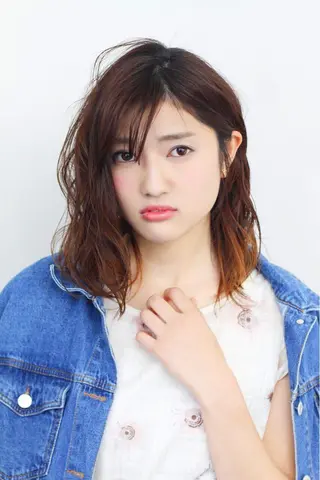 ミディアム 中野 恵脩のヘアスタイル