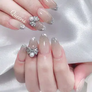 ネイル Queens マオのネイルデザイン