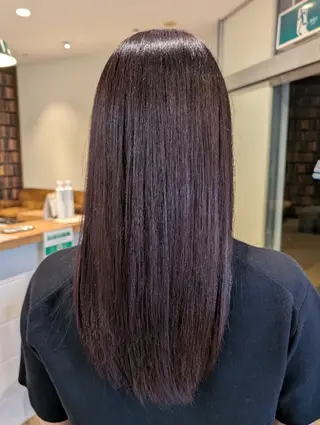 カラー 西 亜佑奈のヘアスタイル