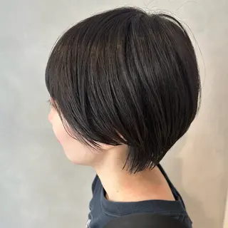 ショート カラー デザインカラー/パー マ🦖外岡咲希🦖のヘアスタイル
