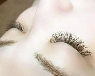 マツエク・マツパ ManisManis  AYA🌙のマツエク・マツパデザイン