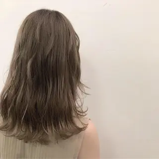 ミディアム カラー メンズ レイヤー ウルフ 弓木啓輔のヘアスタイル