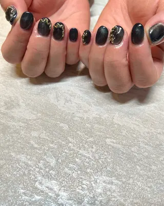 ネイル nailartist lisaのネイルデザイン