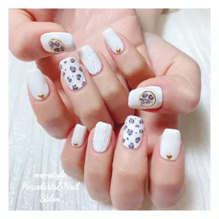 ミディアム ネイル 🐾enen style 🐾のネイルデザイン