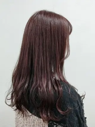 セミロング はばすみれ🎀ﾈｲﾙ 光ﾌｪｲｼｬﾙ ﾍｱのネイルデザイン