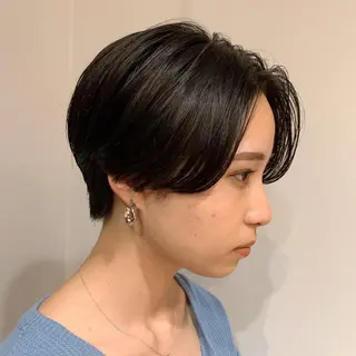 ショート カラー パーマ ヘアアレンジ 松田 亮葉のヘアスタイル