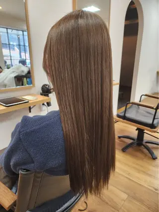 セミロング 大井 陽菜のヘアスタイル