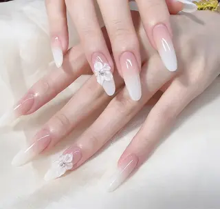ネイル H3 Nail Miniのネイルデザイン