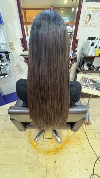 ロング 桑野 葵のヘアスタイル