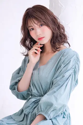 ミディアム カラー パーマ 中田 敏明のヘアスタイル
