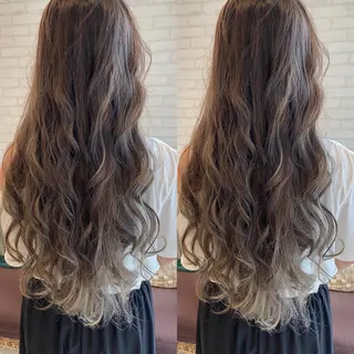 ロング カラー 浅川 実行のヘアスタイル