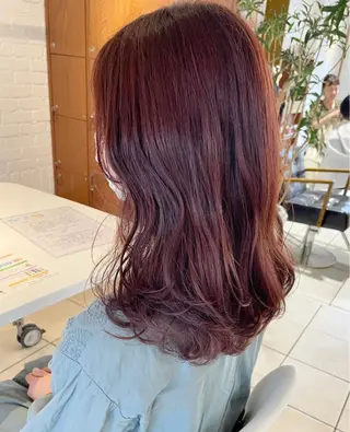セミロング カラー 💫レイヤーカット 💫ブリーチ💫サキのヘアスタイル