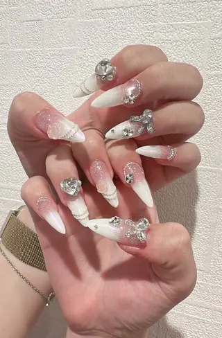 ネイル D-BEAUTY Nailsalonのネイルデザイン