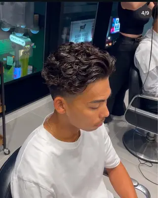 ショート パーマ メンズ 渡邉 真也のヘアスタイル