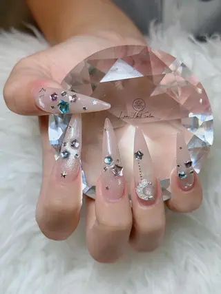 ネイル Lumi Shinokuboのネイルデザイン