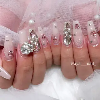 ネイル Roi ayanaのネイルデザイン