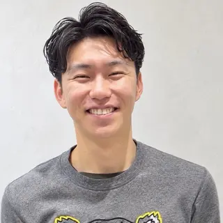 ショート 駒沢 聡のヘアスタイル
