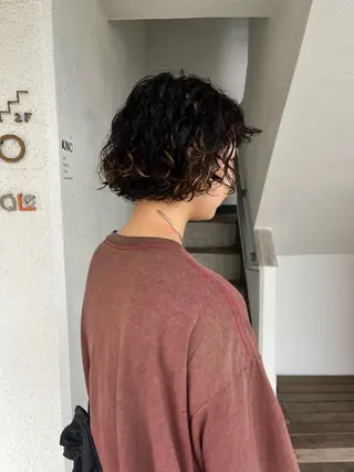 ショート カラー パーマ ボブパーマ/パーマ ウルフパーマのヘアスタイル