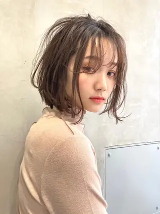 ミディアム カラー パーマ 新宿/韓国ヘア/ 髪質改善ストレートのヘアスタイル