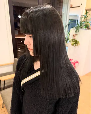 ロング カラー 中農 有梨恵のヘアスタイル