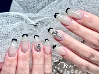 ネイル ✨Nailsalon Vi+✨のネイルデザイン